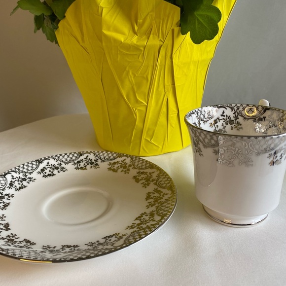 Silver and white tea set - Picture 10 of 10